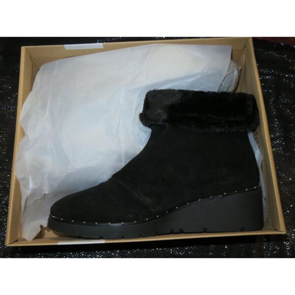 Steven by Steve Madden Bingo Black Suede Leather Fur Collared wedge boots sz 9.5 - Picture 2 of 9